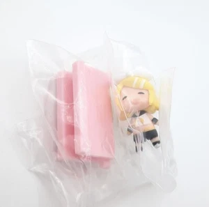 Vocaloid Hatsune Miku Kagamine Rin 1" mini headphone jack dust plug figure toy - Picture 1 of 2