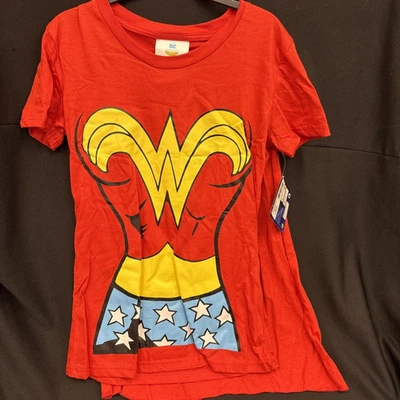 Rubies Women's DC Comics Wonder Woman TShirt with Cape and Headband,Small(610) - Image 1 of 4