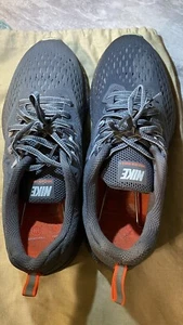 Nike Shield Zoom Winfio 4 Women's Running Shoes - Gray/orange - Size 8.5 - Picture 1 of 9