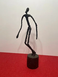 Giacometti signed Bronze Walking Man Statue, Diego? Estate find Offer welcome - Bild 1 von 10