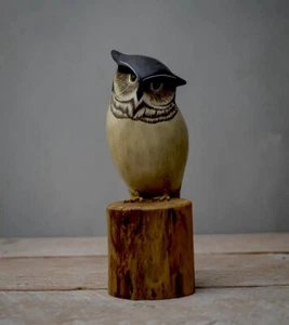 Beautiful Wood Hand Carved & Painted Owl On Wood Base 8.5”H - Picture 1 of 3