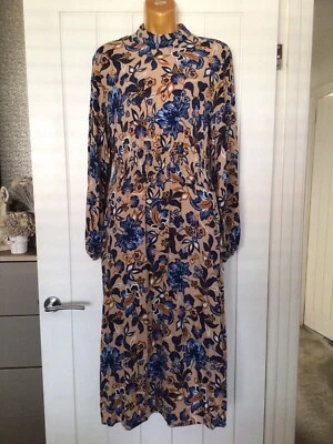 M&S Collection Ladies Brown Ivory & Blue Floral Stretch Waist Dress & Pockets 10 - Image 1 of 4