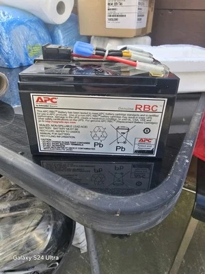  APC RBC Battery Replacement Battery Cartridge RBC48 2(12v/7Ah) - Image 1 of 4
