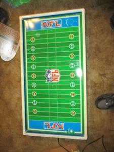 TUDOR ELECTRIC FOOTBALL Game VINTAGE 70s Model 645 GAME BOARD Tested WORKS - Picture 1 of 17