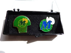 Vintage NBA Dallas Mavericks Sammler Pins Set 2 Styles mit gratis Hülle #2 - Bild 1 von 2