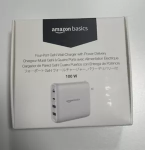 Amazon Basics caricabatterie GaN 4 porte laptop e celle; 2 USB-C (100 W, 18 W) e 2 USB-A - Foto 1 di 2