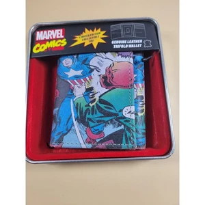 Cartera triple plegable de cuero gráfico con tiras cómicas de Marvel con lata de coleccionista - Imagen 1 de 3