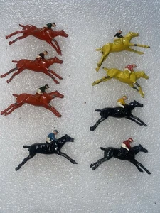 VINTAGE CHAD VALLEY ESCALADO GAME METAL  HORSES SET OF 8 - Picture 1 of 1