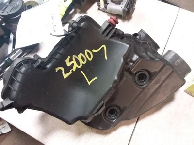 Limpiador de aire izquierdo conductor 4,4 L doble turbo compatible con BMW 550i 812981 11-13 Foto 1 de 4