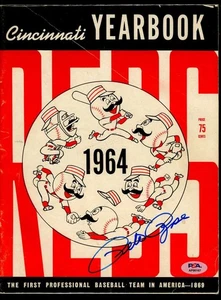 Pete Rose PSA DNA Signed  1964 Cincinnati Yearbook  Autograph - Picture 1 of 1