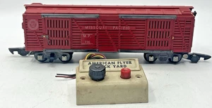 Gilbert American Flyer S Gauge 736 MP Operating Stock Car w/Control - Works Fine - Picture 1 of 9