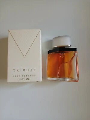 Botella de salpicaduras Mary Kay Tribute Fine Cologne de 1,9 oz de colección Foto 1 de 4