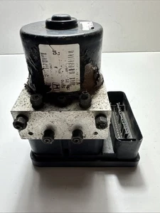 2003 - 2006 Honda Element ABS Anti-lock brake pump module 57110-SCV-A010-M1  (2) - Bild 1 von 13