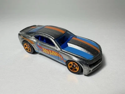 Camaro suelto Hot Wheels 13 COPO de la serie Zamac 2015  Foto 1 de 2