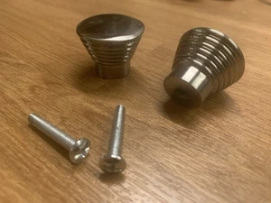 2 Stk. Edelstahl Optik Möbelknöpfe D=28mm - Bild 1 von 3