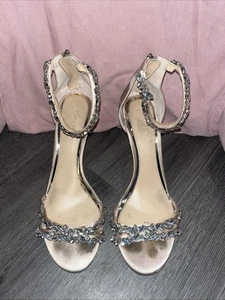 Jewel Badgley Mischka Embellished Strap Evening Shoes Beige Size 8 - Picture 1 of 5