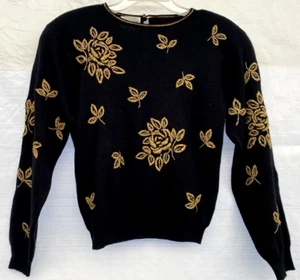 DE COLECCIÓN AÑOS 80.. CULTIVO.. LANA.. SUÉTER.. NEGRO.. PATRÓN FLORAL METÁLICO BORDADO EN ORO S - Imagen 1 de 4