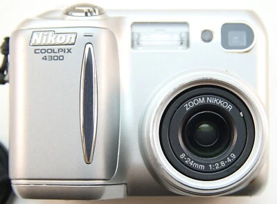Nikon CoolPix 4300 4MP Compact Digital Camera Silver With Case - Image 1 of 4