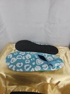 Womens Mens Water Shoes Barefoot Quick-Dry Aqua Socks 12.5 Women 10.5 Men - Picture 1 of 3
