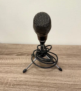 FIFINE USB Microphone, Plug and Play Home Studio USB Condenser Microphone - Picture 1 of 2