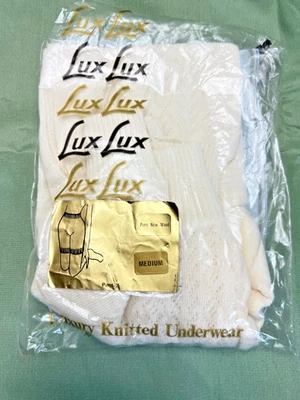 Vintage LUX LUX 100% Pure New Wool Pants Knickers Bloomers Luxury 35-37” Hip NEW - Image 1 of 4