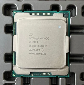 Intel Xeon W-2223 4-CORES 8-THREADS 3.60 GHz R4 LGA-2066-120W CPU SRGSX SERVER - Picture 1 of 2