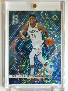 2017 Spectra Giannis Antetokounmpo #5 NEON BLUE Prizm /99 - Ready to Grade - Picture 1 of 3