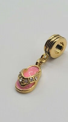 Súper lindo Pugster GP rosa con sandalia de cristal chanclas encanto Foto 1 de 4