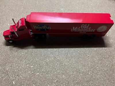 Camión de carreras NASCAR 1994 1/96 Tim Richmond Old Milwaukee Blue Max #584 Foto 1 de 3