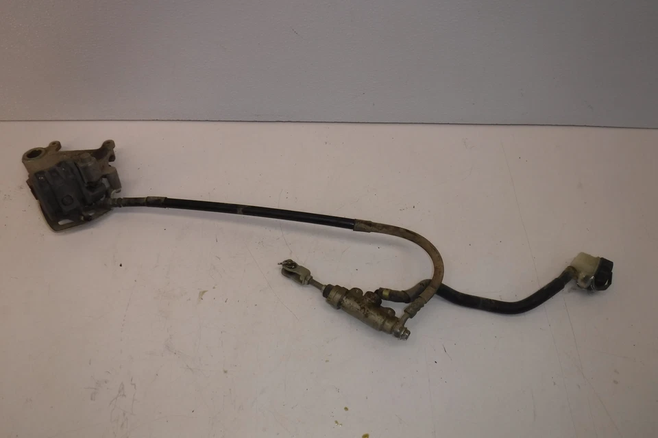 1990 Suzuki dr250se OEM ЗАДНИЙ ТОРМОЗ В СБОРЕ ПОЛНЫЙ  - Изображение 1 из 4