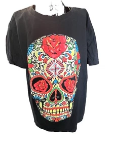 Schwarzes Damen T-Shirt Large Iridescent Skull Print - Bild 1 von 3