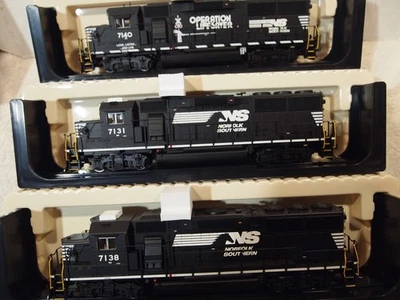 FOX VALLEY MODELS NORFOK-SOUTHERN EMD GP-60 HORSEHEAD DCC/SOUND 3-PACK - Image 1 of 4