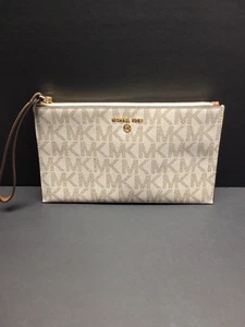 Michael Kors Large Zip Wristlet Smartphone Wallet Vanilla/Tan - Picture 1 of 11