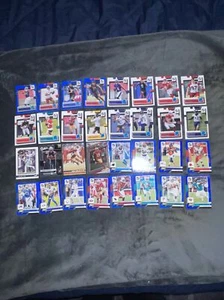 ¡Lote de 32 cartas de fútbol Donruss 2022 con clasificación de novato! Malik Willis, blanco, campana plus - Imagen 1 de 3