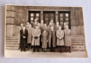 Viaje de la Sociedad de Química de la Universidad a Alemania 1958 Farbenfabriken Bayer Bayerwerk - Imagen 1 de 2