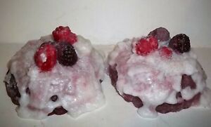 Farmhouse Berry Bundt Cake scented Tarts.2 sizes.