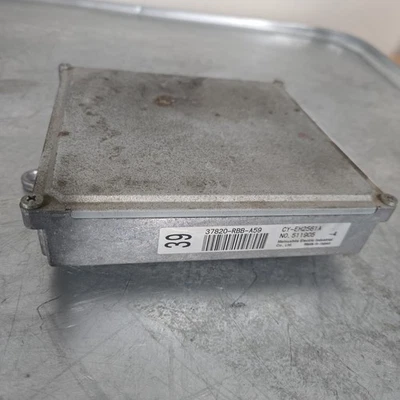 Компьютер двигателя 2006 Acura TSX 2,4 л A/T 37820-RBB-A59 ECU блок управления - Изображение 1 из 3