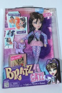 BRATZ CATZ JADE DIE MÄDCHEN MIT LEIDENSCHAFT FÜR MODEPUPPE NEU IM KARTON 2012 - Bild 1 von 5