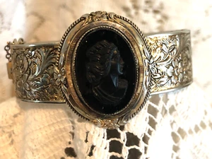 Vintage Bracelet Cameo Black Brass Metal Embossed Floral Cuff - Picture 1 of 15