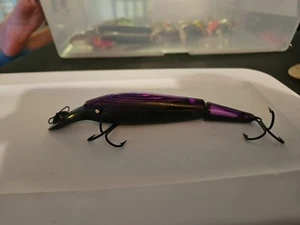 Esca Minnow Vintage Rebel Blackstar, Viola Nera 6 Pollici - Foto 1 di 9