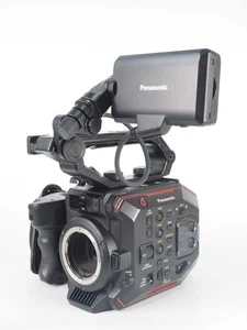 Panasonic AU-EVA1 5.7K Super 35 Cinema Camera 1666 Hours [Near Mint] #Z4986A - Picture 1 of 12
