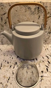 Grey Ceramic TEA POT Wood Handl The British Tea Company 25oz Modern Sleek - Picture 1 of 8