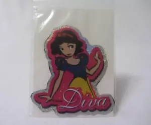 IMÁN REFRIGERADOR DE BRILLO DIVA BLANCO NIEVE WALT DISNEY - Imagen 1 de 2