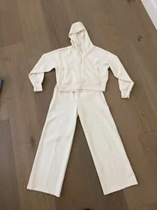 Old Navy Girls Dynamic Fleece Sweatshirt Sweatpants Set Off White Cream L Large - Picture 1 of 3