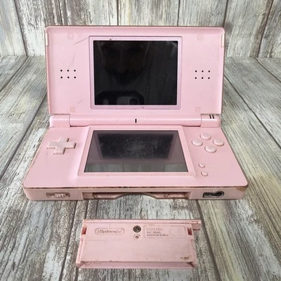 Consola Nintendo DS Lite Rosa Solo SIN Batería PARA REPUESTOS SIN PROBAR Foto 1 de 4