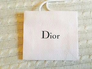 DIOR Cutest Mini Designer Luxury Shopping Bag - Afbeelding 1 van 4