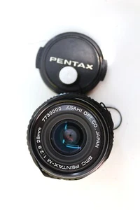 Pentax SMC-M 28mm f/2.8 Lens With Cover - Picture 1 of 3