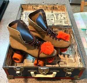 Vintage Woman’s Suede Leather Roller Skates Size 7 With Case & Key Free Shipping - Picture 1 of 7