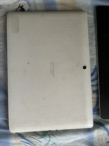 Acer Aspire Switch 10E 10 - Bild 1 von 9