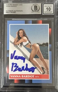 Vanna Bardot signed Trading Card Beckett gekapselt Autogramm Note 10 - Bild 1 von 2